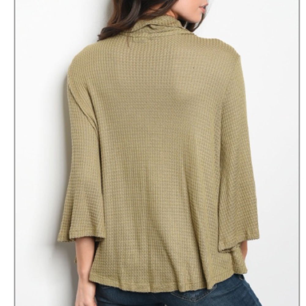 Olive green light weight top w/ cowl neckline, New - Picture 3 of 8